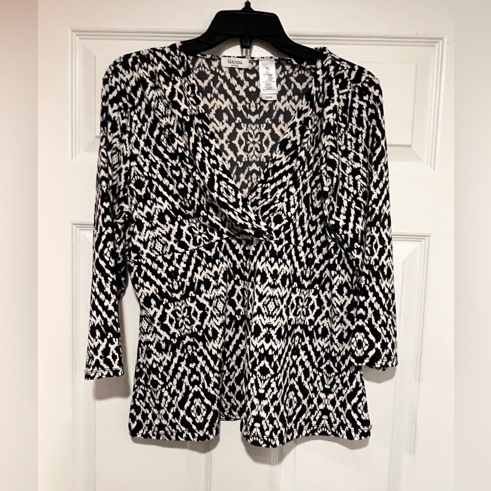 Liz & Co Petite black and white three-quarter sleeve top size petite extra-large